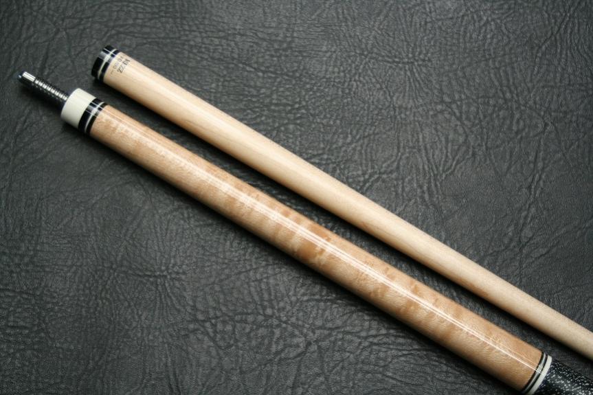 Mezz Cues (AXi-N) feat. WD700 Shaft! Made in Japan! w/Free Mezz Cues (AXi-N) feat. WD700 Shaft! Made in Japan! w/Free