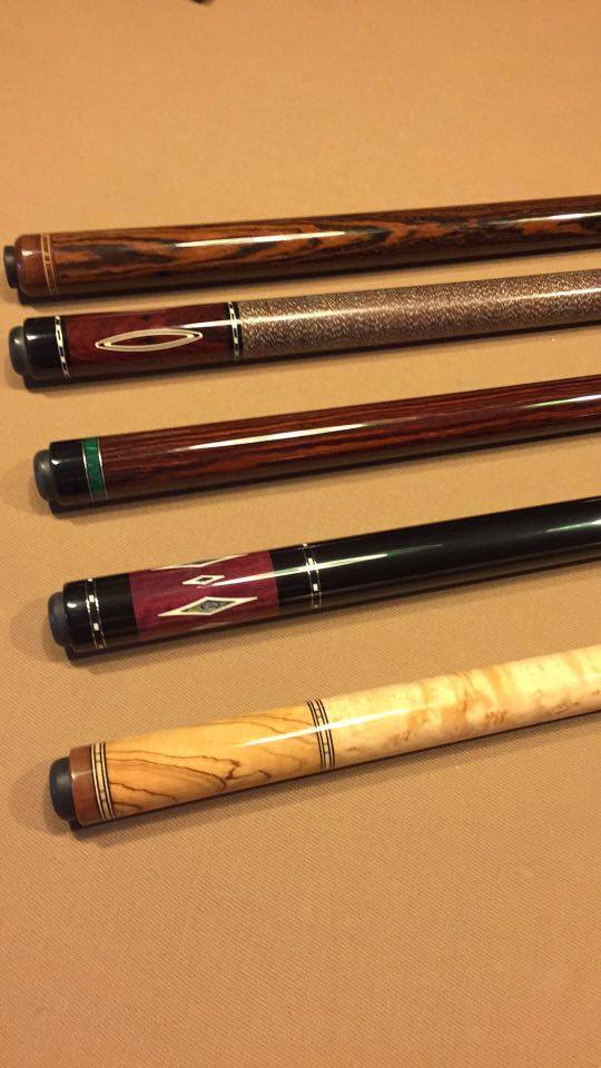Is everyone familiar with Kent Davis Custom Cues Is everyone familiar with Kent Davis Custom Cues