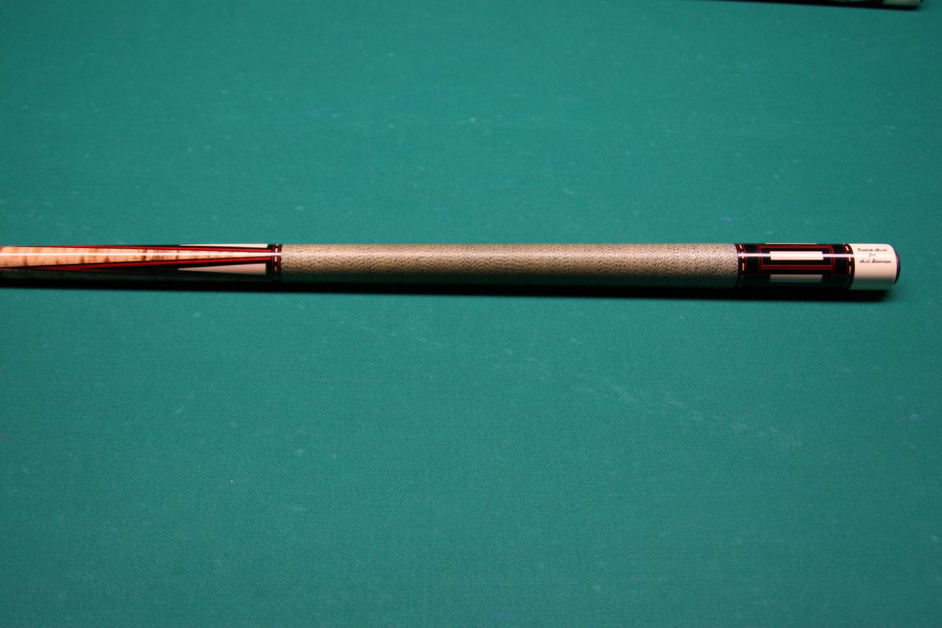 R1 Schon Pool Cue Stick For Sale. Pre 1985 Runde Stitch Ring