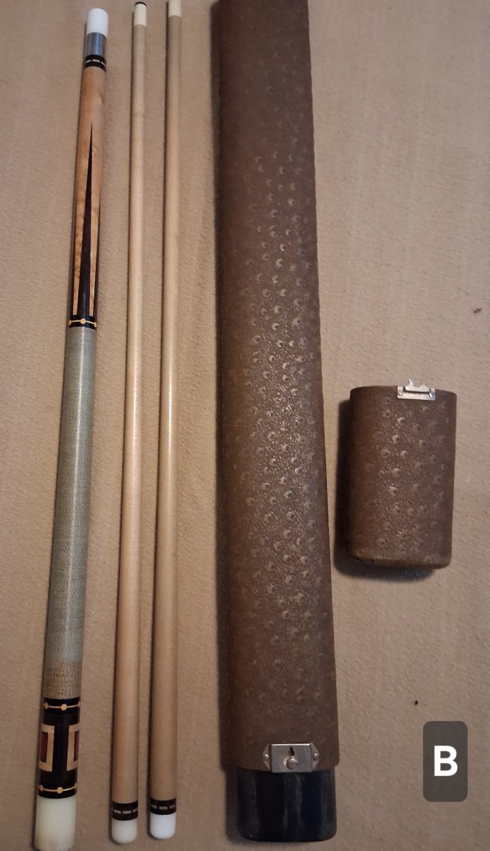 3 OSTRICH CASE CONTENTS.jpg