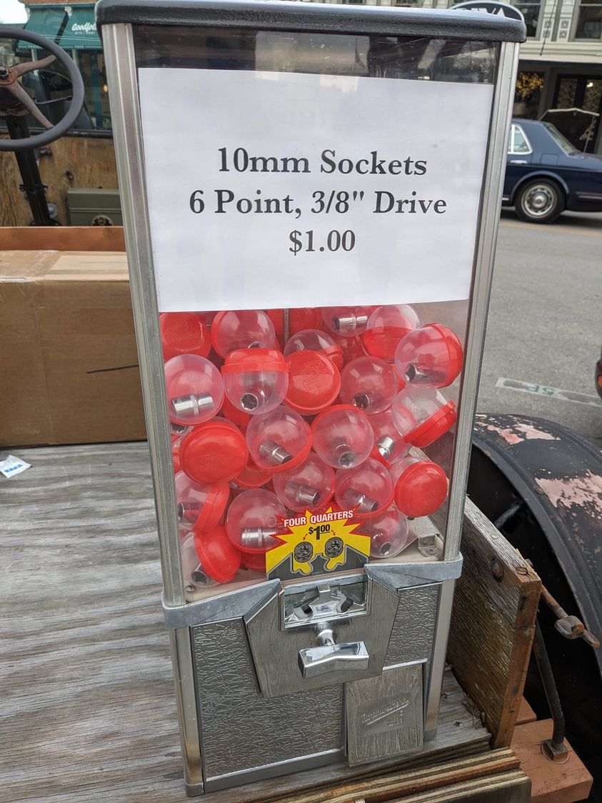 333435788_1242848493281419_432669614707466906_n.jpg