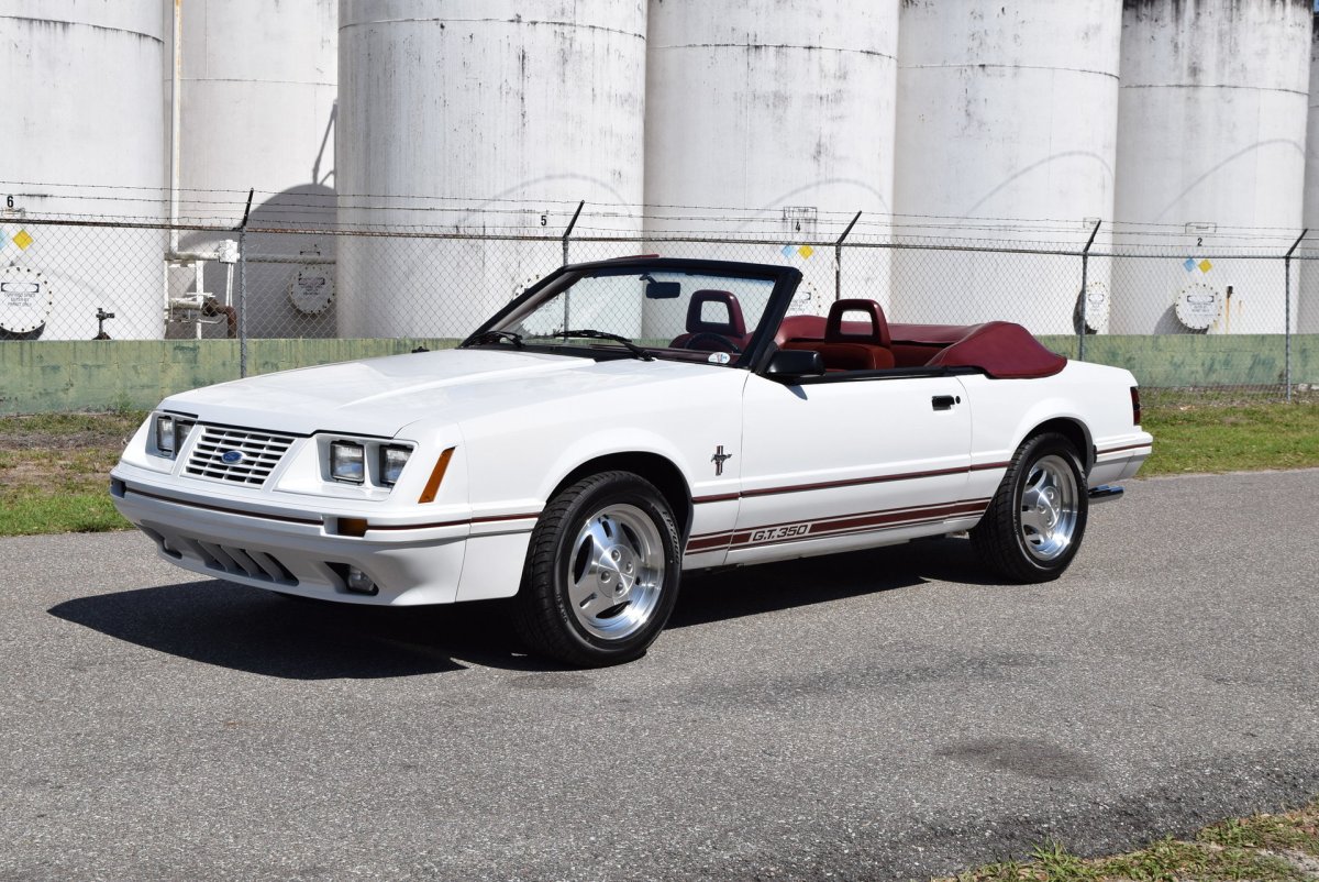 84 mustang.jpg