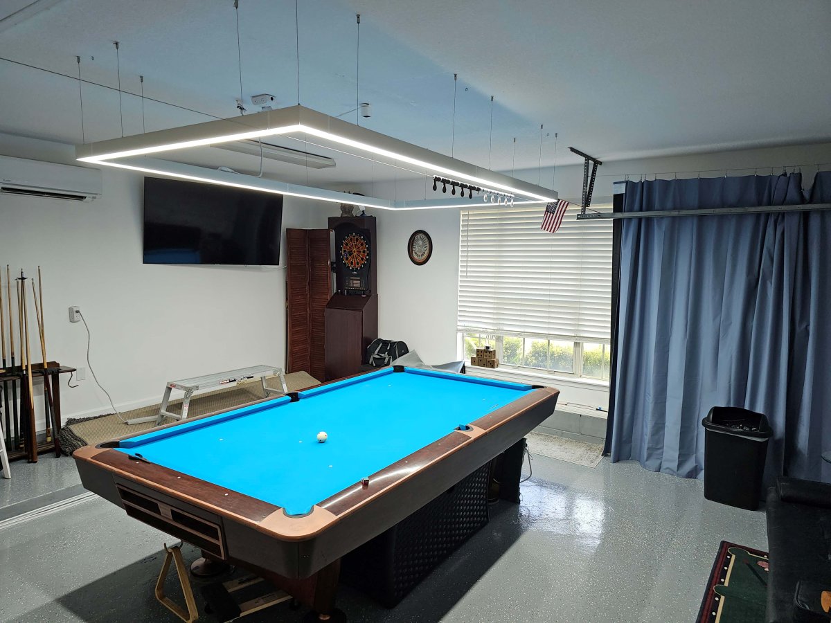 Barrina Pool Table Light low quality pic.jpg