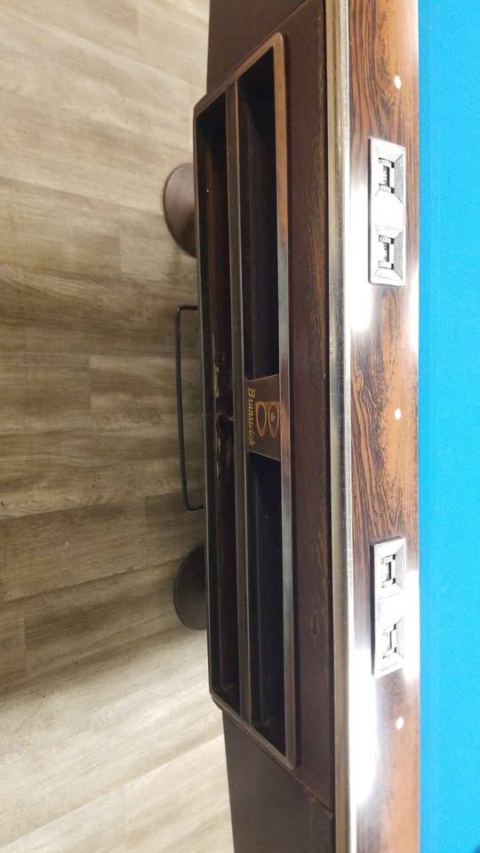 brunswick table1.jpg