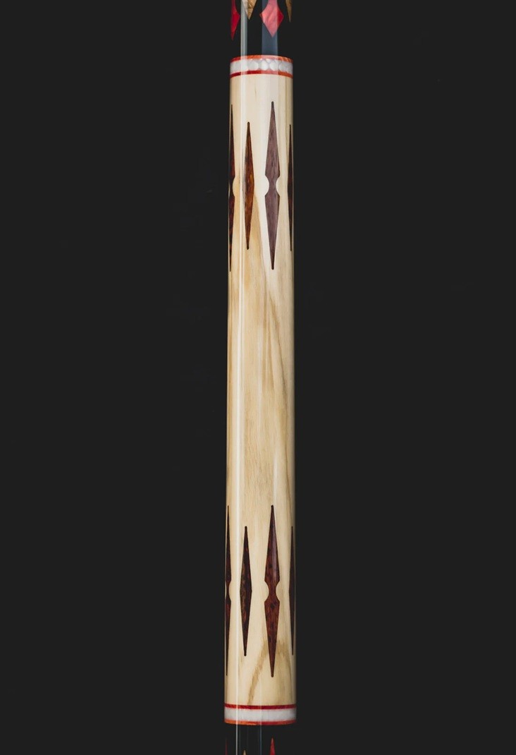 Cue_Poseidon_carom 4.jpg