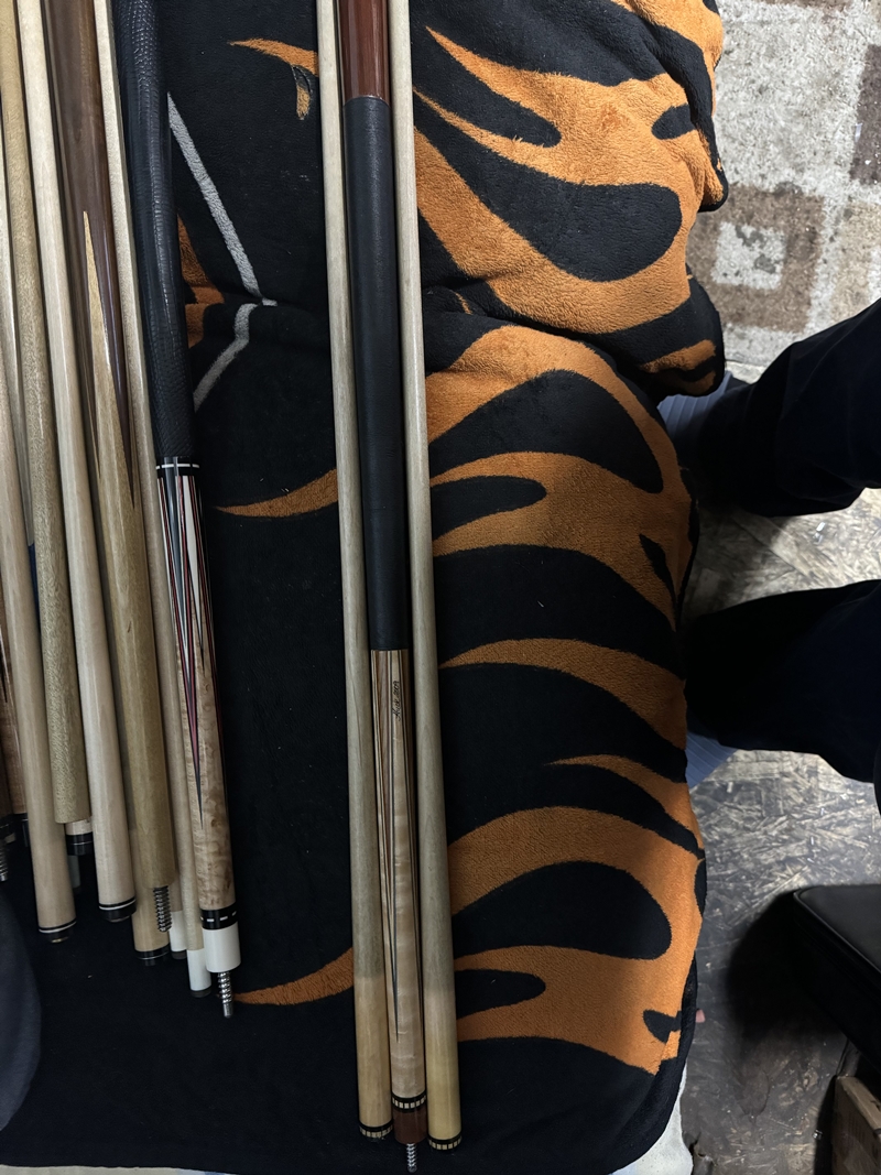 Huckleberry (2).jpeg