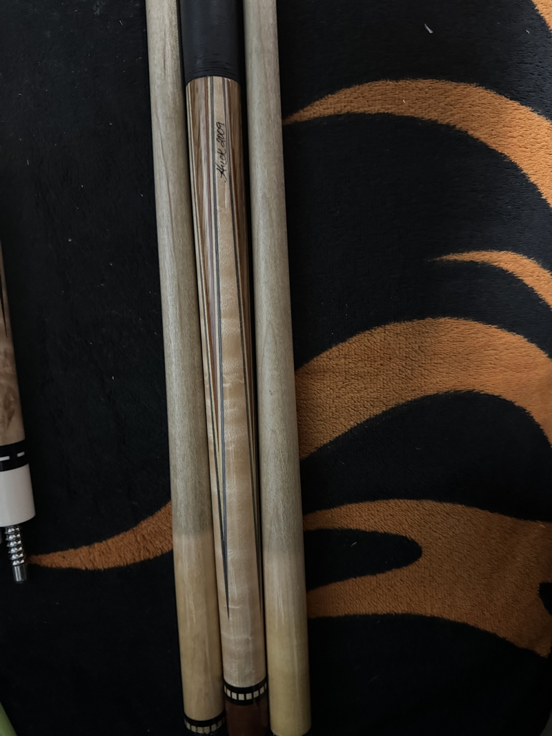 Huckleberry (6).jpeg