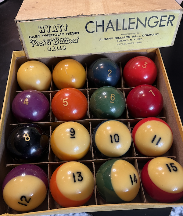 Hyatt Challenger Ball Set.png