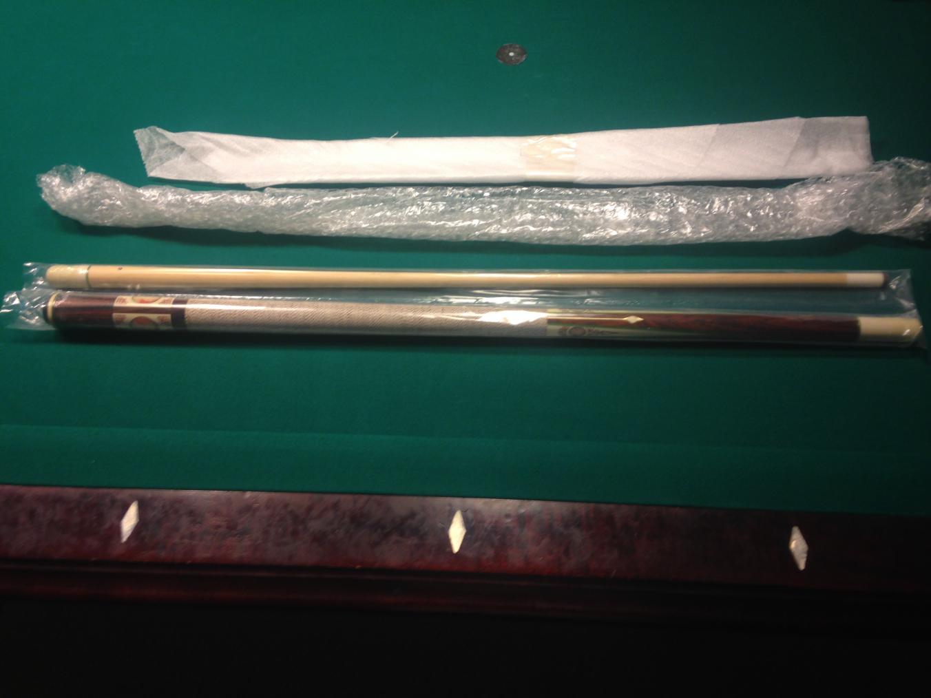 Meucci 97-28 Cameo Cue (95% Condition) | AzBilliards Forums