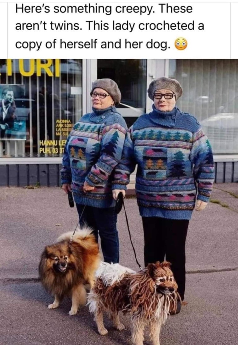 knit twins (Medium).jpg