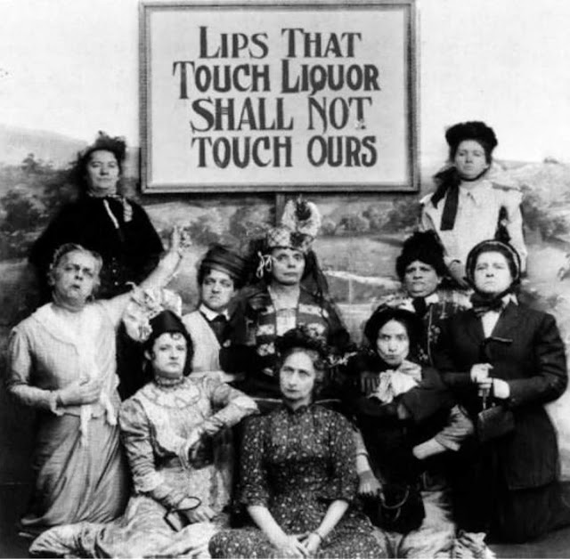lips-that-touch-liquor-1.jpg