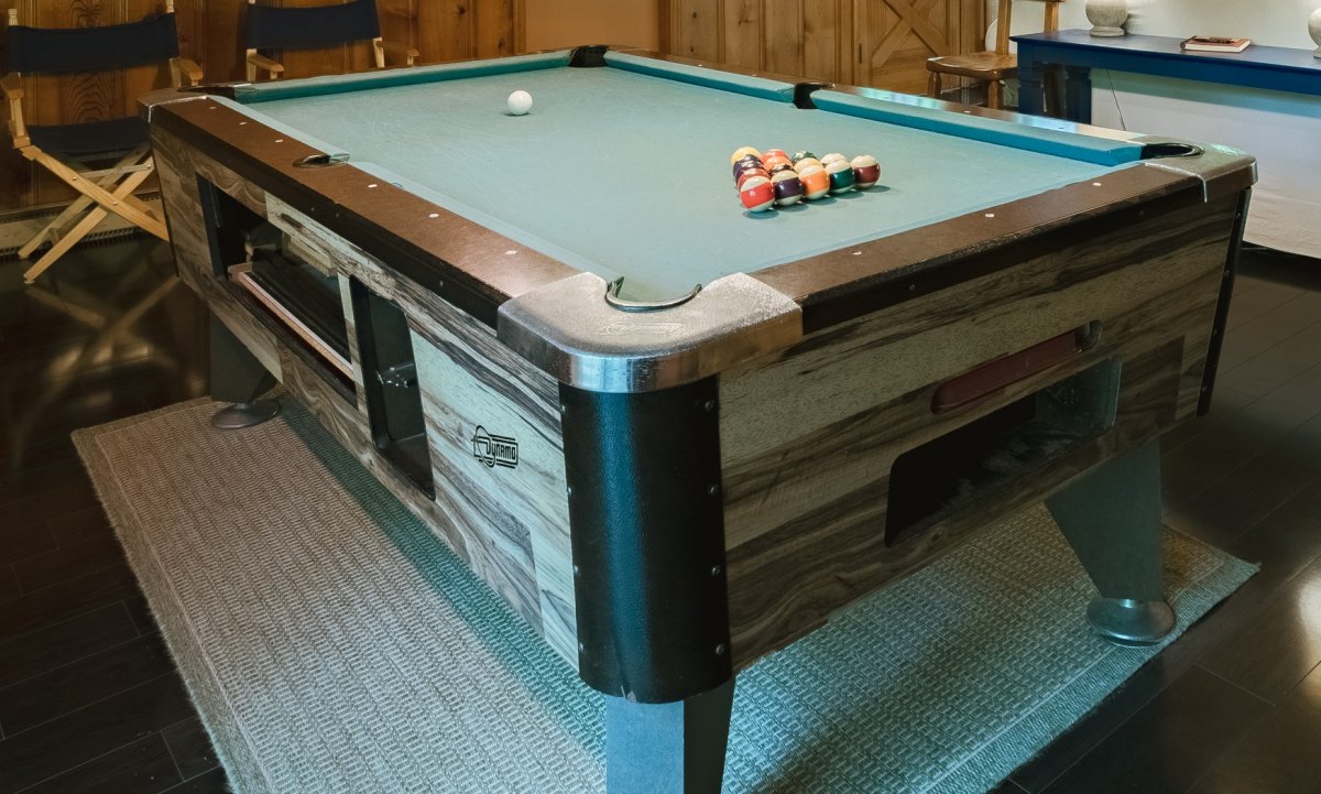 Living Room pool table .jpg