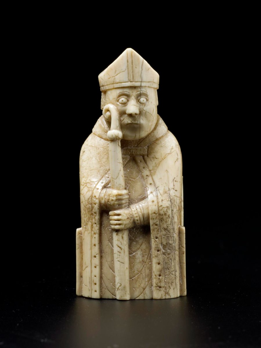 NMSLewisChessmen11.jpg