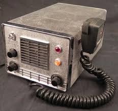 old radio.jpg