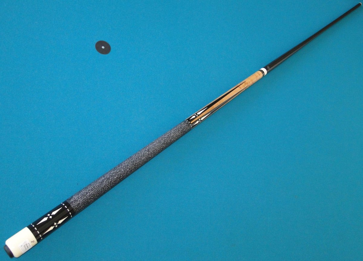 pechauer-cue-jp16-rogue.jpg