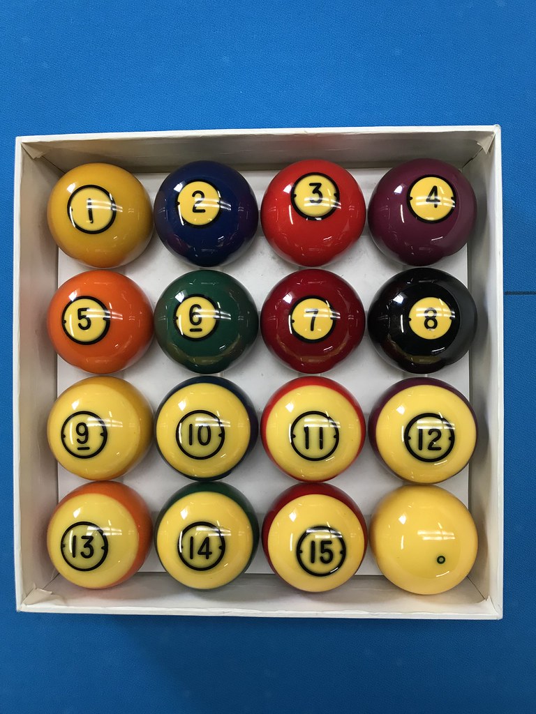 pool balls.jpg