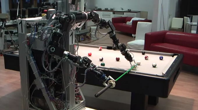 Robot-Playing-Pool.jpg