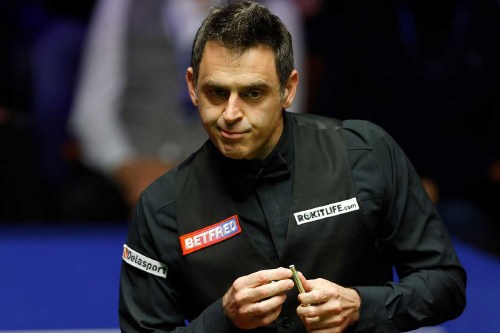 ronnie-osullivan-in-world-championship-semi-final-action.jpg