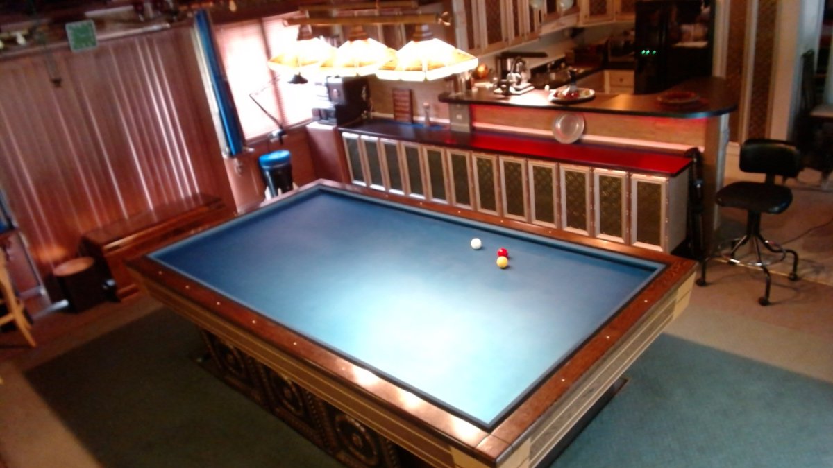 Soren Sogaard Carom Table.jpg