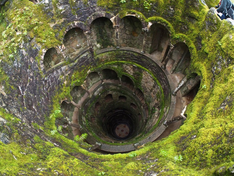 view_down_the_well.jpg
