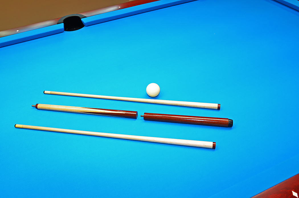 W Ricard - Toeboy - Sneaky Pete - Broken Down.jpg