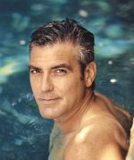 george_clooney_in_the_pool-136.jpg