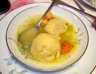 matzoballsoup[1].jpg