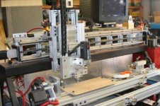 cnc1.jpg