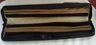alligator-blk interior butterfly case.jpg