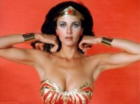 Lynda-Carter-picture-Z1G254307_b.jpg