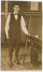 359px-Walter_Lindrum_at_15[1].jpg
