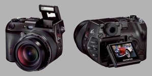Olympus-C-8080-Wide-Zoom.jpg