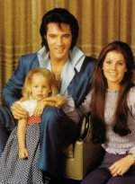 Elvis-13_small.jpg
