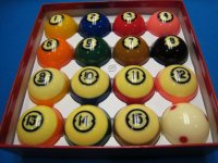 Aramith-TV-balls-b.jpg