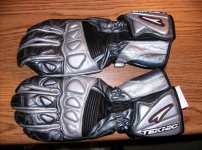 Teknic gloves 001.jpg