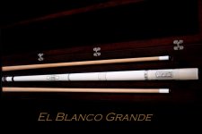Richard Black Ivory m.jpg