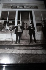 antique pics 002.jpg