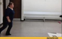 gif-fat-people-woman-fail-921032.jpg