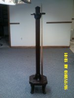 cue stand and pictures 001.jpg