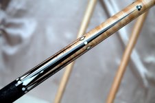 cue1003-2.jpg