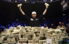 poker-champion_1112430i.jpg