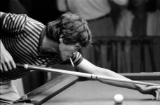 efren_smoking.jpg
