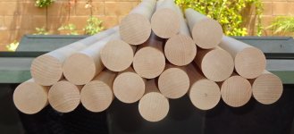 dowels.JPG
