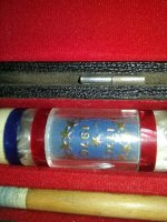 pool cue.jpg