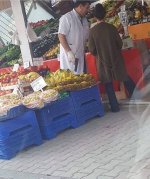 fruit market.jpg
