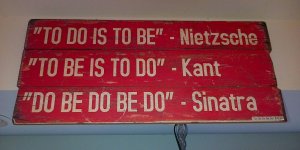 funny-sign-pictures-of-the-day-010-002-e1499850538887.jpg