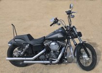 don-montalvo-2017-harley-davidson-street-bob.jpg