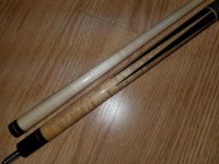 McDermott E-F5 cue pic 2.jpg