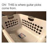 Guitar pick.jpg