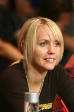 Jasmin_Ouschan_5[1].jpg